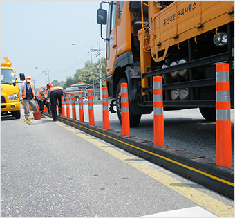 Rubber Lane Separator Block